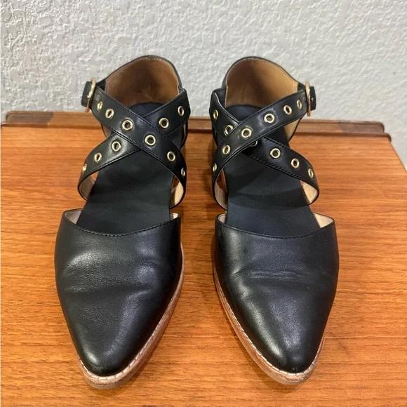 EUC Bared Footwear Shikra Flats in Black w/ Gold Hardware, size 39EU/8.5US - Picture 3 of 6